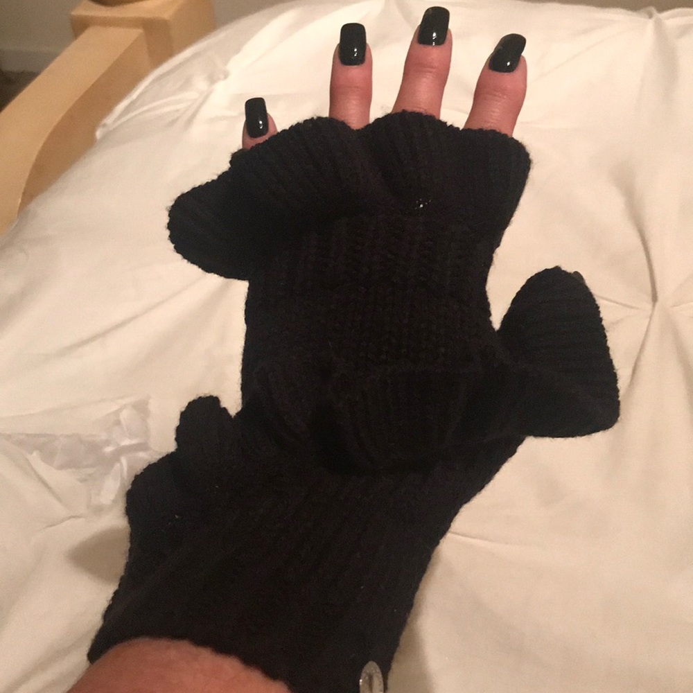 Express Fingerless Gloves NEW